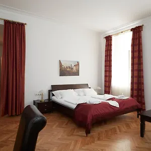 https://la-scala-apartments.vienna-besthotels.com