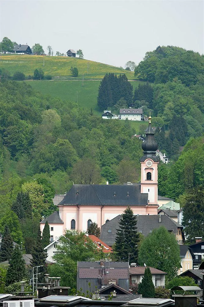 Meininger Hotel Salzburg City Center 3*,  אוסטריה