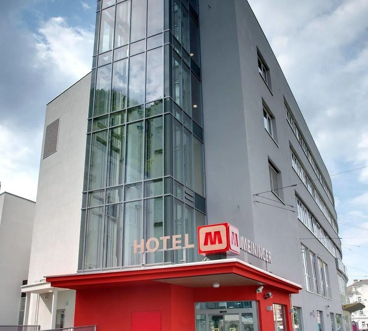 Meininger Hotel Salzburg City Center 3*,  אוסטריה