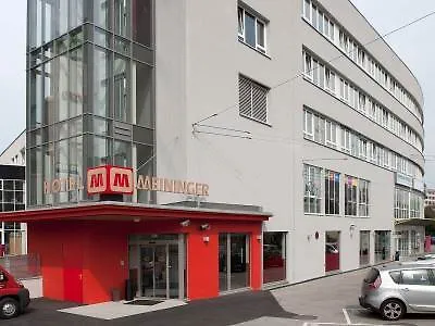 Meininger Hotel Salzburg City Center 3*,  אוסטריה