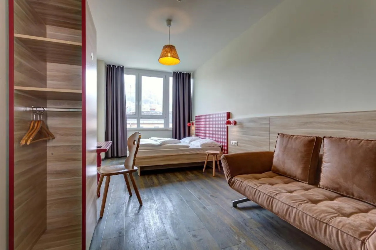 Meininger Hotel Salzburg City Center